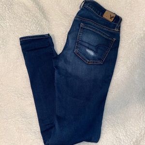 American Eagle distressed Jeggings - Size 4